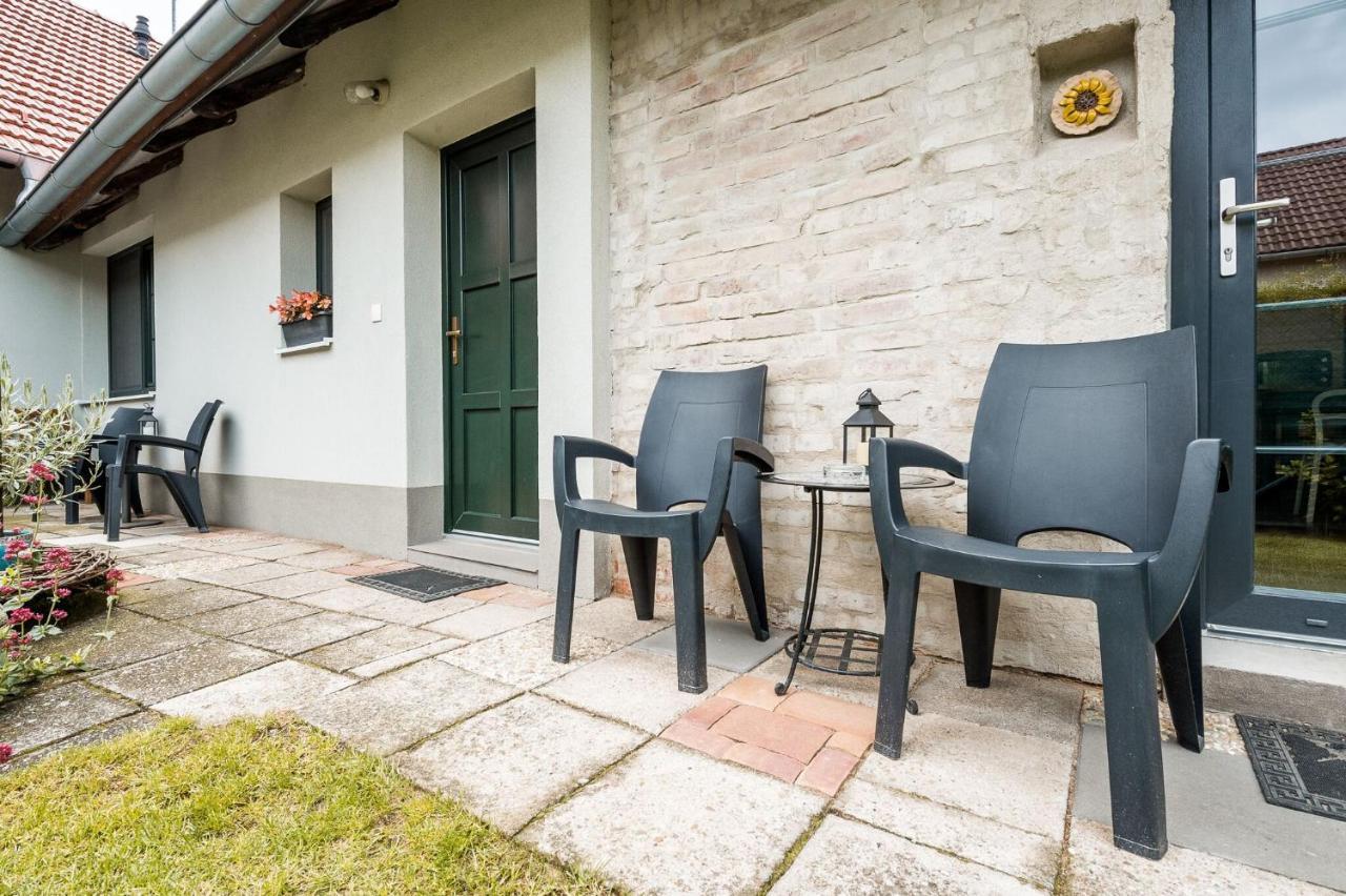 Apartman Ve Dvore Ratiskovice 外观 照片